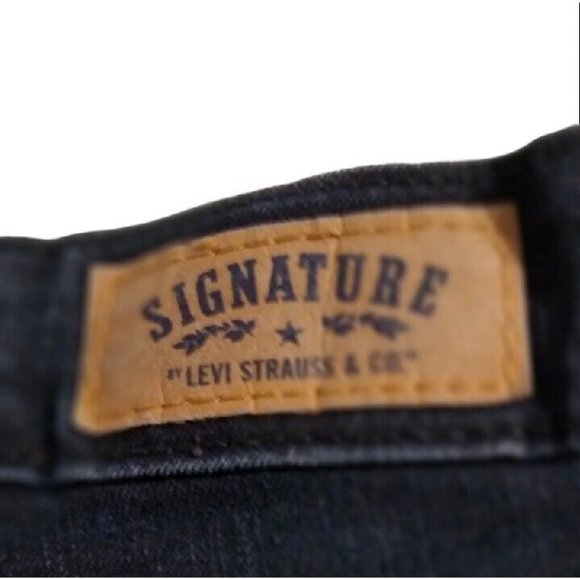 Signature Jeans Womans 10 Large Low Rise Ankle Skinny Pants Dark Wash - Picture 12 of 13